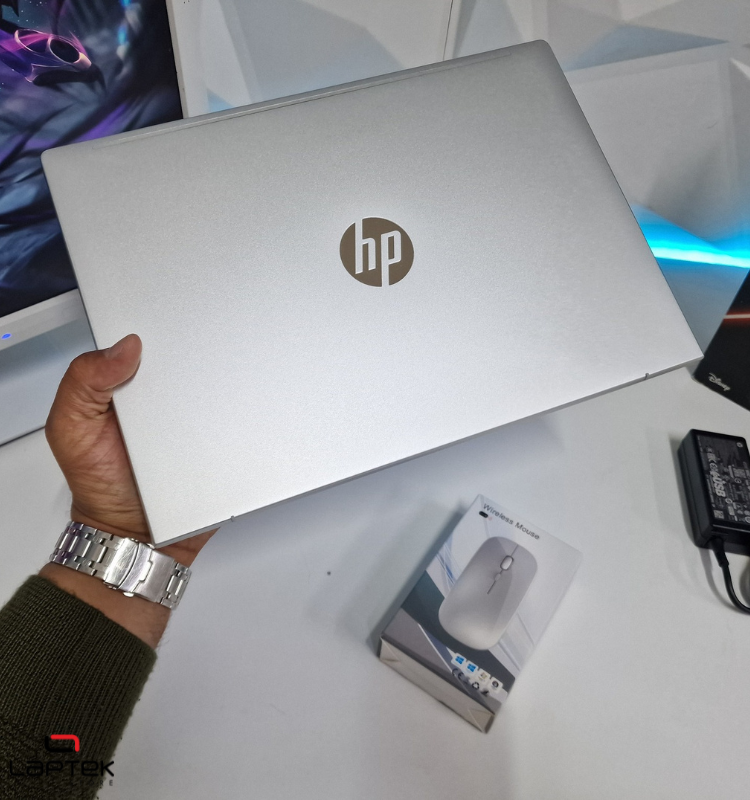 HP EliteBook 445 G11 _ 14 Pouces FHD+ _ AMD Ryzen 3 7335U _ 16 Go RAM DDR5 _ 256 Go SSD Nvme