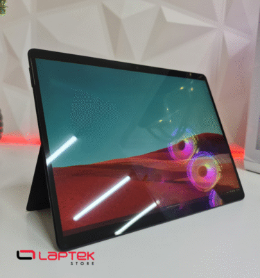 Microsoft Surface Pro X - 13 Tactile 2880x1920 - 16Go RAM DDR4x - 256 Go SSD Nvme