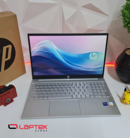 HP Pavilion 15 - Ecran Tactile - Core i7 13éme Gén - 16 Go RAM DDR4 - 512 Go SSD Nvme