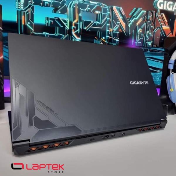 Pc Portable Gamer GigaByte G5 KF5 - Intel Core i7-13620H - 16 DDR5 - NVIDIA GeForce RTX 4060 8Go - 1 Tera SSD Nvme