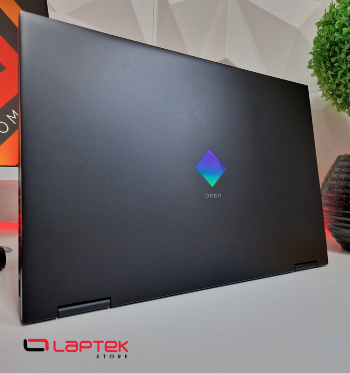 HP OMEN 16 - 16 Pouces 144 Hz - Core i7 11.800H - RTX 3070 8Go - RGB - 16 Go RAM DDR4 - 1 Tera SSD Nvme