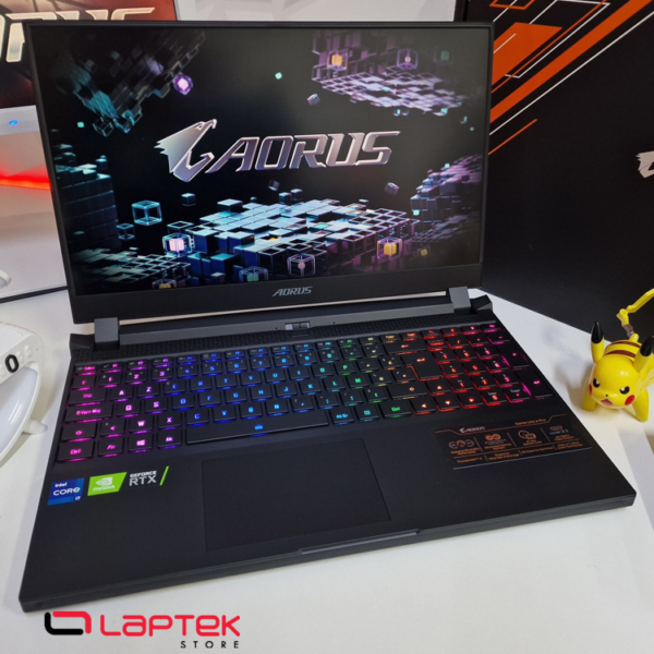 RTX 3080 16Go - Core i7 - 11800H - RGB - 240 Hz - 32 Go RAM - 1 Tera - SSD Nvme