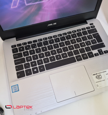 ASUS VivoBook - 13.3 Pouces - Core i3 6ème - 8Go RAM DDR4 - 120 Go SSD