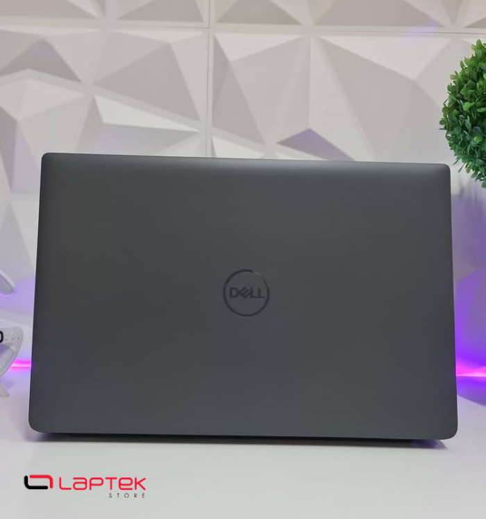 Dell Latitude 3550 - Core I5 13éme Gén - 16 Go RAM DDR5 - 512 Go SSD Nvme - Intel Iris Xe Graphics