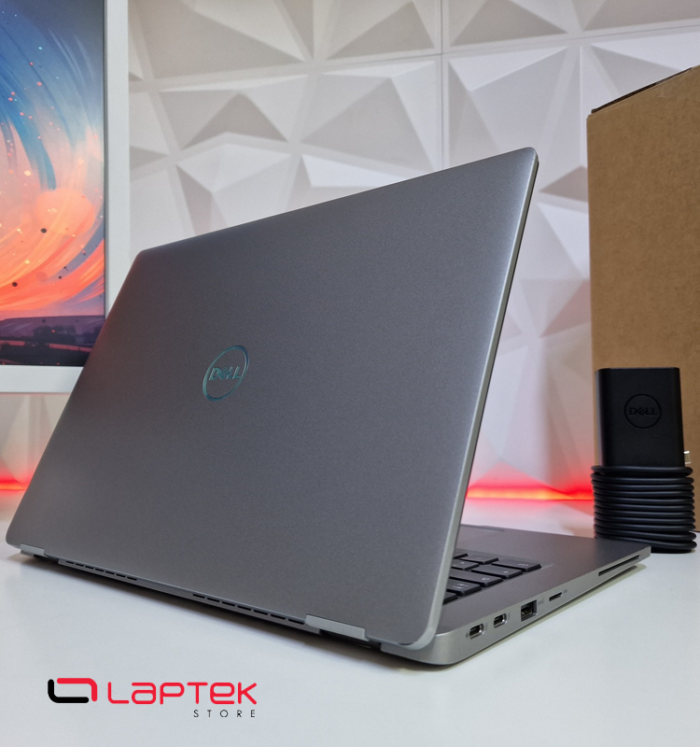 Dell Latitude 5330 - Core I5 12éme Gén vPro - 16 Go RAM DDR4 3200 Mhz - 512 Go SSD Nvme