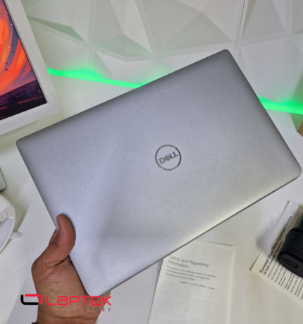 Dell Latitude 5440 - Core I7 13éme Gén vPro - 32 Go RAM DDR4 3200 Mhz - 512 Go SSD Nvme
