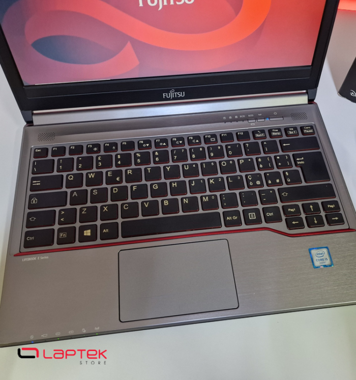 FUJITSU LIFEBOOK E736 - Core i5 6éme - 8 Go RAM - DDR4 - 512 Go SSD