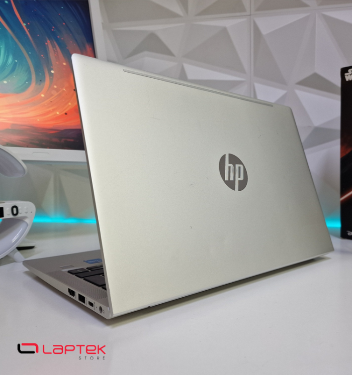 HP ProBook 430 G8 - Core i5 11éme Gén vPro - 256 Go SSD Nvme - 16 Go RAM DDR4