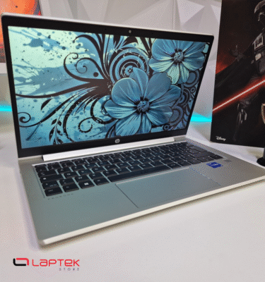 HP ProBook 430 G8 - Core i5 11éme Gén vPro - 256 Go SSD Nvme - 16 Go RAM DDR4