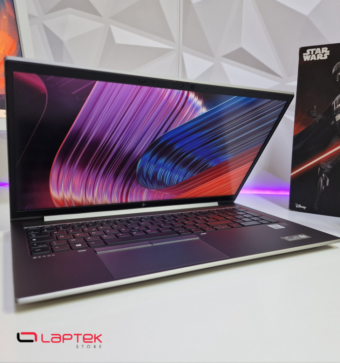 HP Workstation Zbook Firefly 15 G7 - Core i7 vPro - 16 Go RAM DDR4 - NVIDIA Quadro P520 4Go GDDR5 -. 512 SSD Nvme