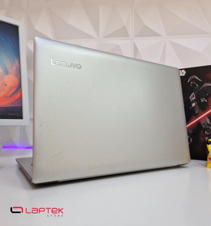 Lenovo IdeaPad 330 - Core i3 7ème Gén - 12 Go DDR4 - 120 Go SSD