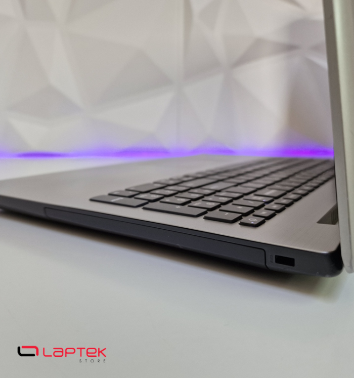 Lenovo IdeaPad 330 - Core i3 7ème Gén - 12 Go DDR4 - 120 Go SSD