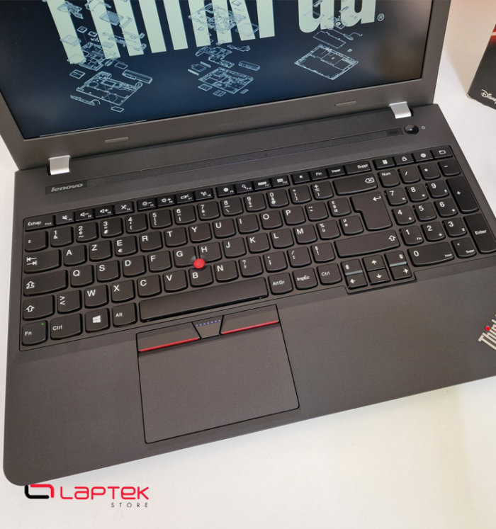 Lenovo ThinkPad E560 - 15,6 Pouces - Core i3 6éme - 8 Go RAM - 256 Go SSD