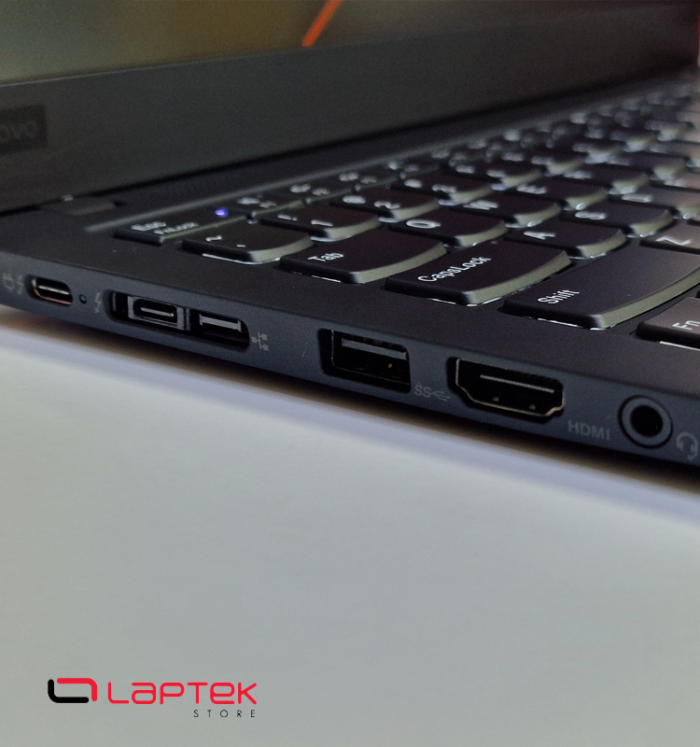 Lenovo ThinkPad X1 Carbon Gen 7 - Core i7 8eme vPro - 8 Go RAM DDR4 - 256 SSD Nvme