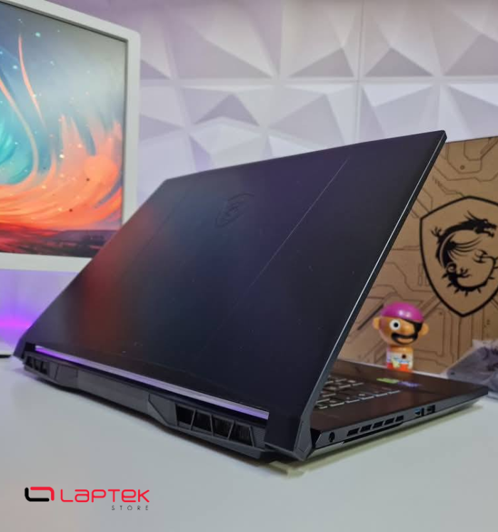 Pc Gamer MSI KATANA 17 - 17.3 144 Hz - Core i7 12éme - RTX 2050 4Go - 24 Go RAM DDR5 - 512 SSD Nvme