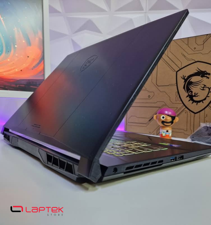 Pc Gamer MSI KATANA 17 - 17.3 144 Hz - Core i7 12éme - RTX 2050 4Go - 24 Go RAM DDR5 - 512 SSD Nvme