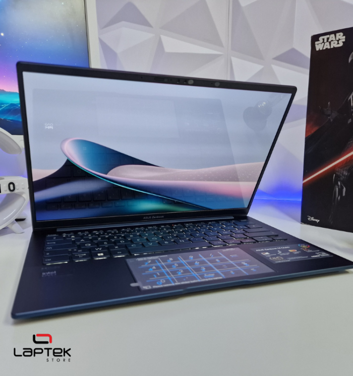 Asus ZenBook 14 OLED UX3405MA _ Ultra Fin & Léger _ Intel Core Ultra 5 125H _ 16 Go RAM DDR5 7467 Mhz _ 512 Go SSD Nvme _ Intel Arc Graphics